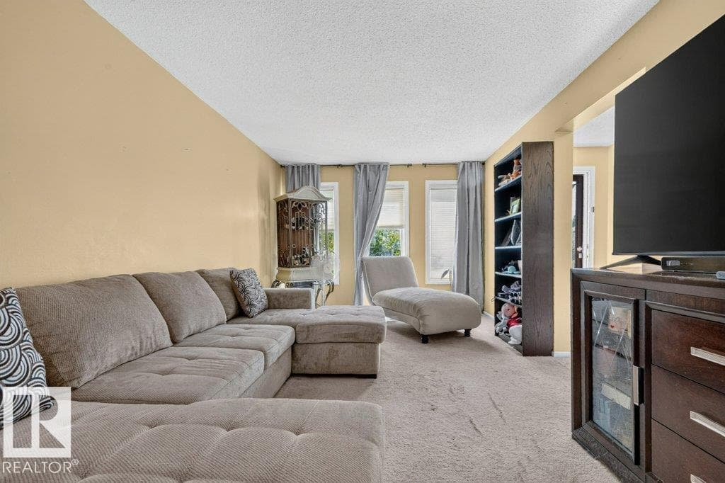 43 GRANDIN VG — photo 4