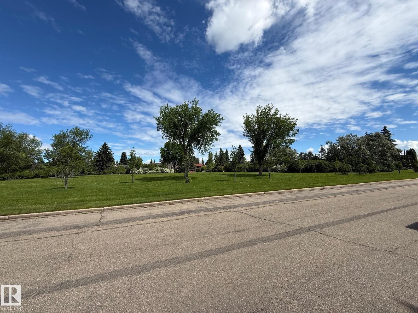 23 WESTBROOK DR NW — photo 3