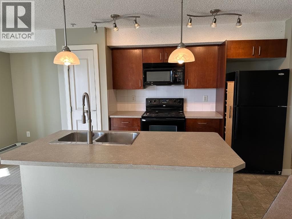 307, 108 Country village Circle NE — photo 3