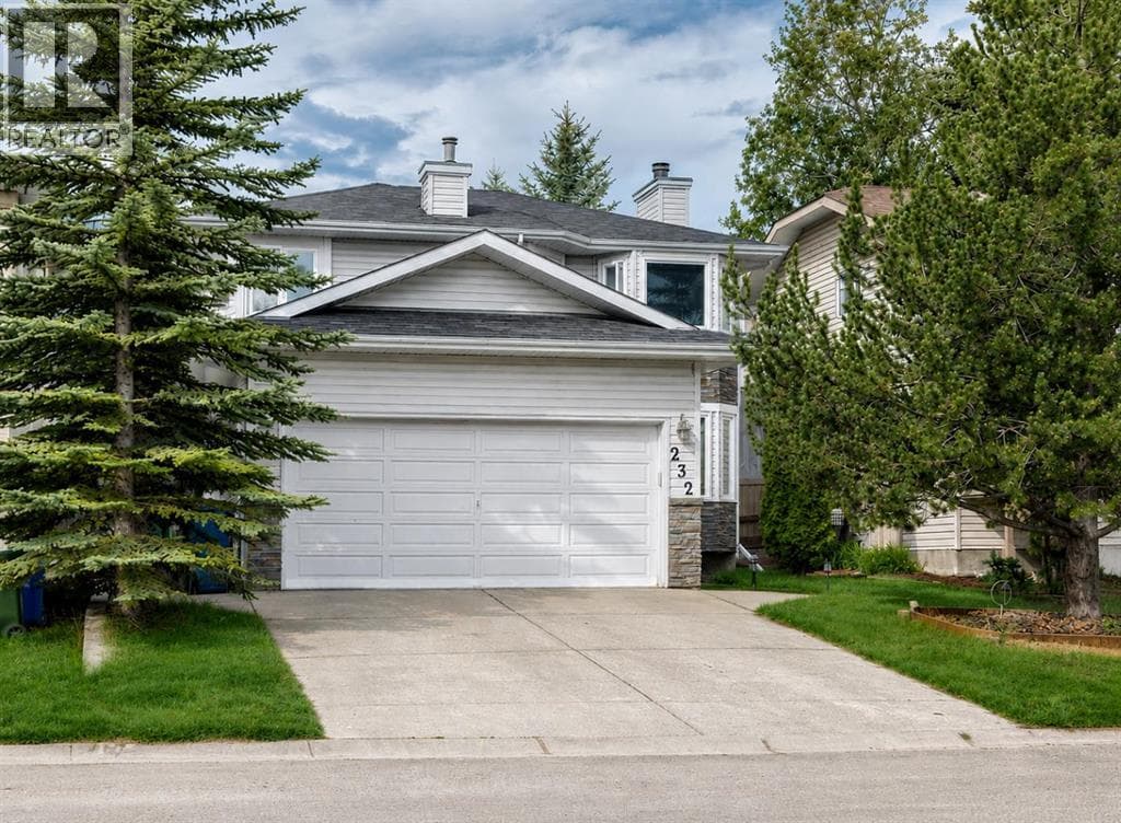 232 Macewan Ridge Close NW