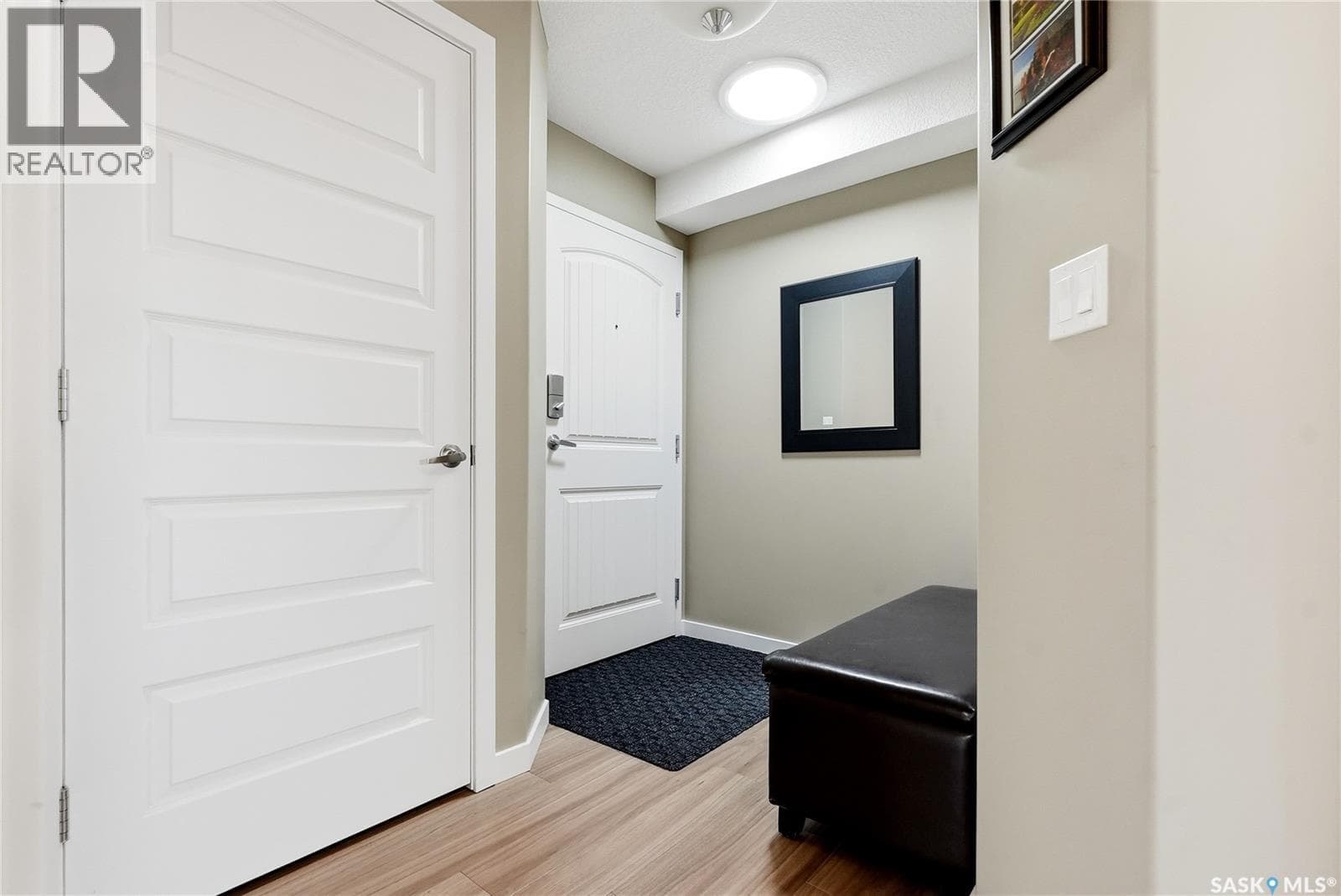407 135 Beaudry CRESCENT — photo 3