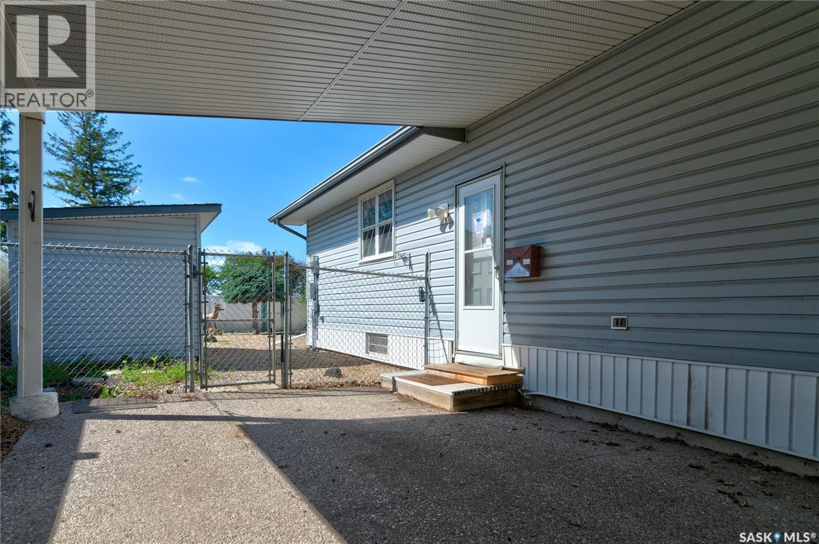 119 Bothwell CRESCENT — photo 4