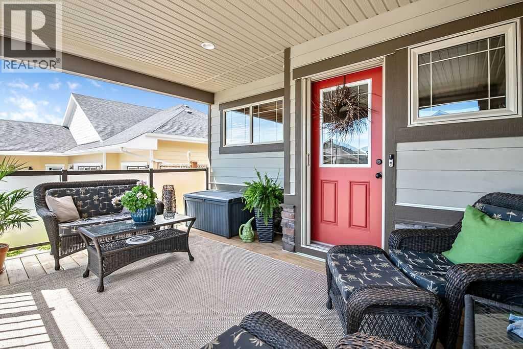 444 Seclusion Valley Drive NE — photo 3
