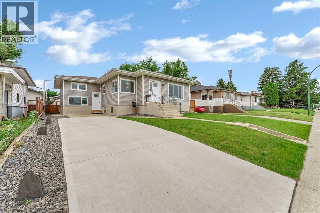 221 9 Street SW — photo 2