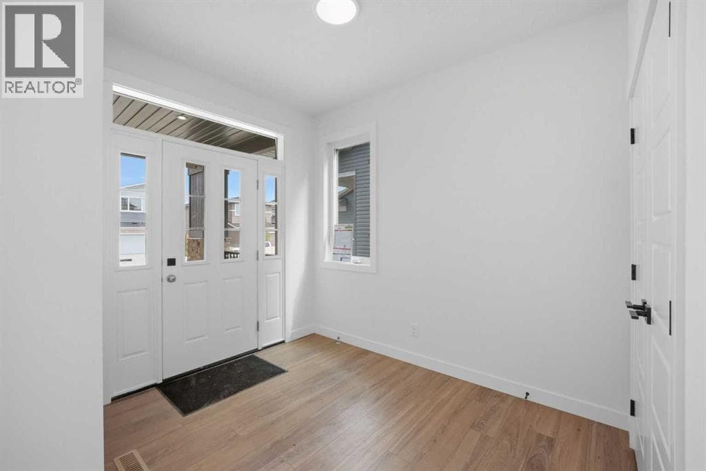 265 Dawson Wharf Crescent E — photo 5