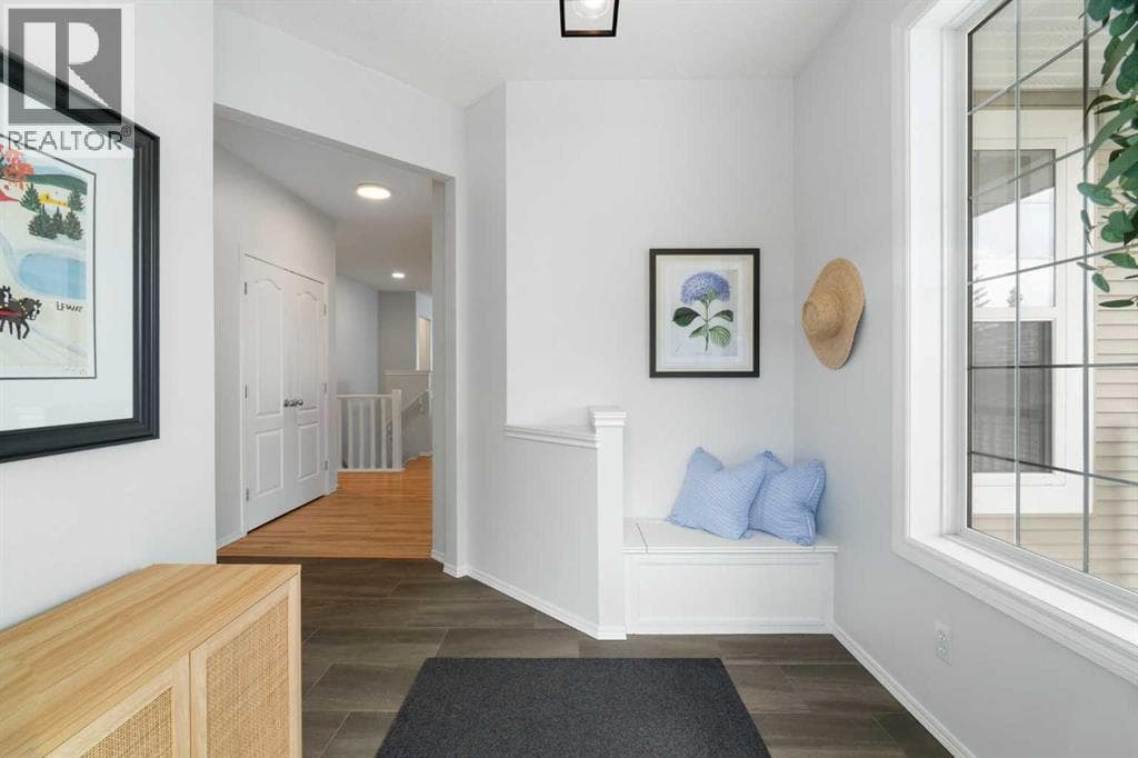 60 Cougar Ridge View — photo 3