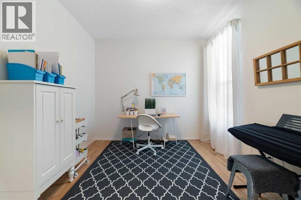 60 Cougar Ridge View — photo 4