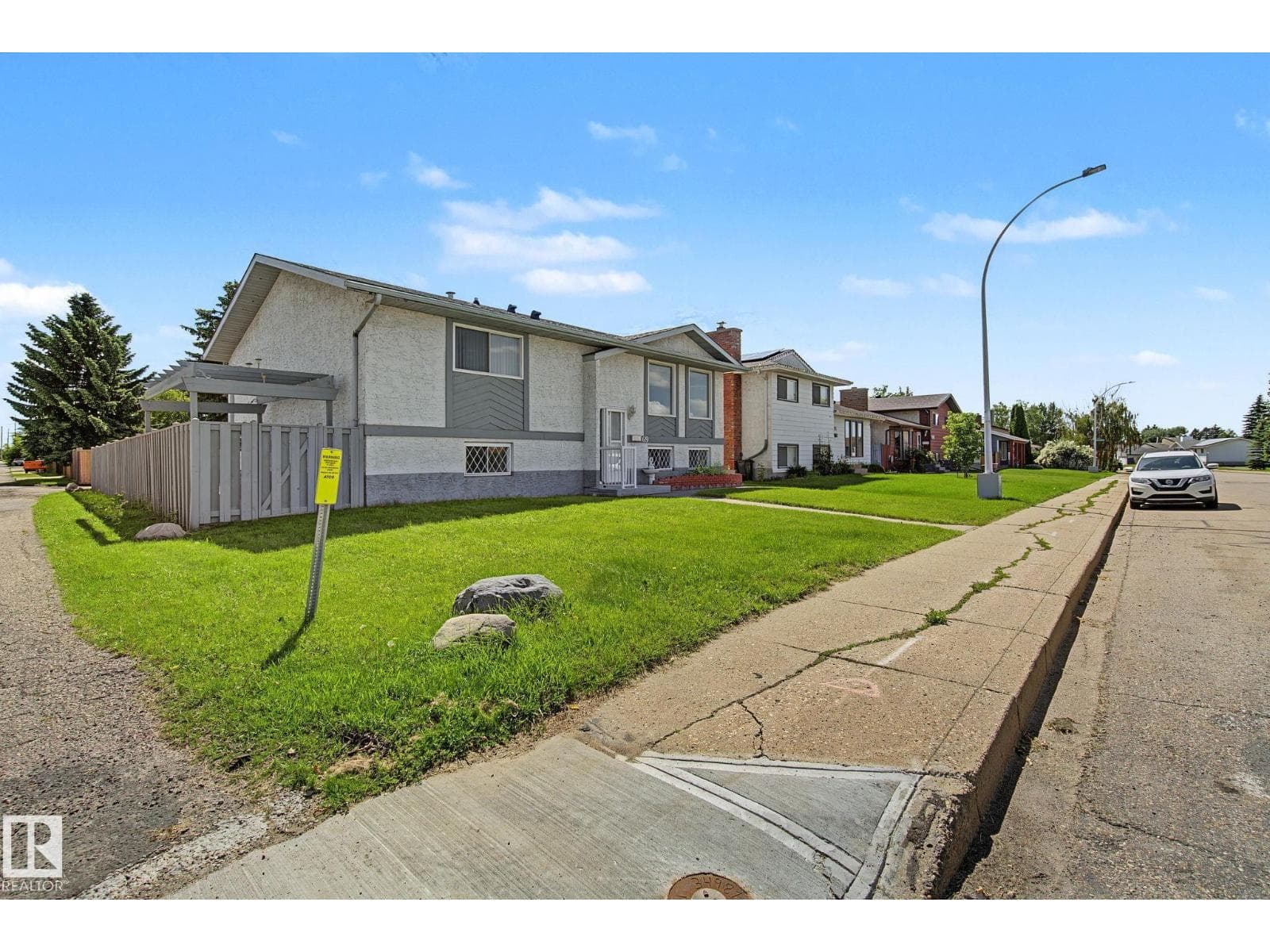69 DUNLUCE RD NW — photo 3