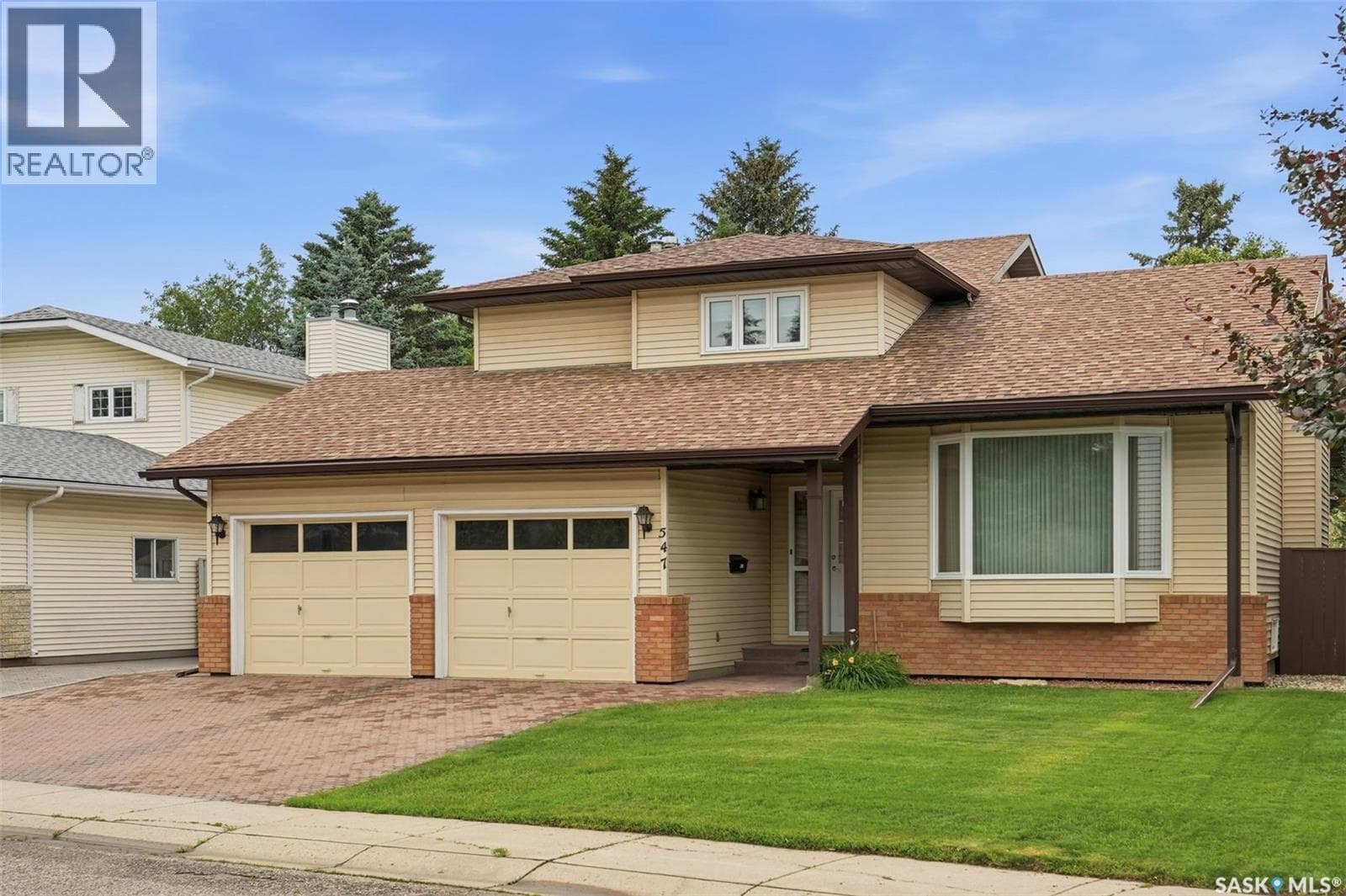 547 Whitewood CRESCENT — photo 3