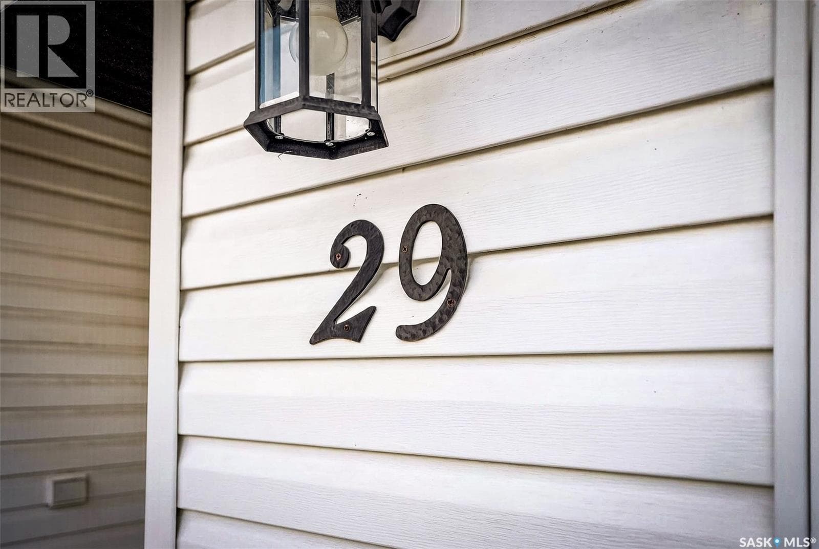 29 Edelweiss CRESCENT — photo 2