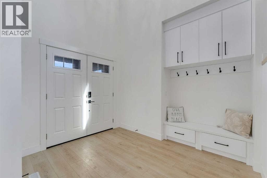 247 Coopers Cove SW — photo 5
