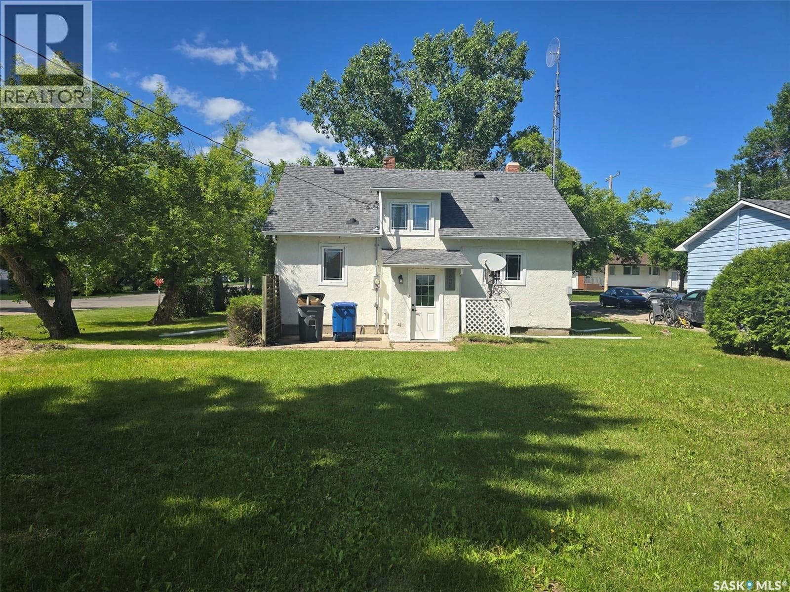 629 Nina STREET — photo 2