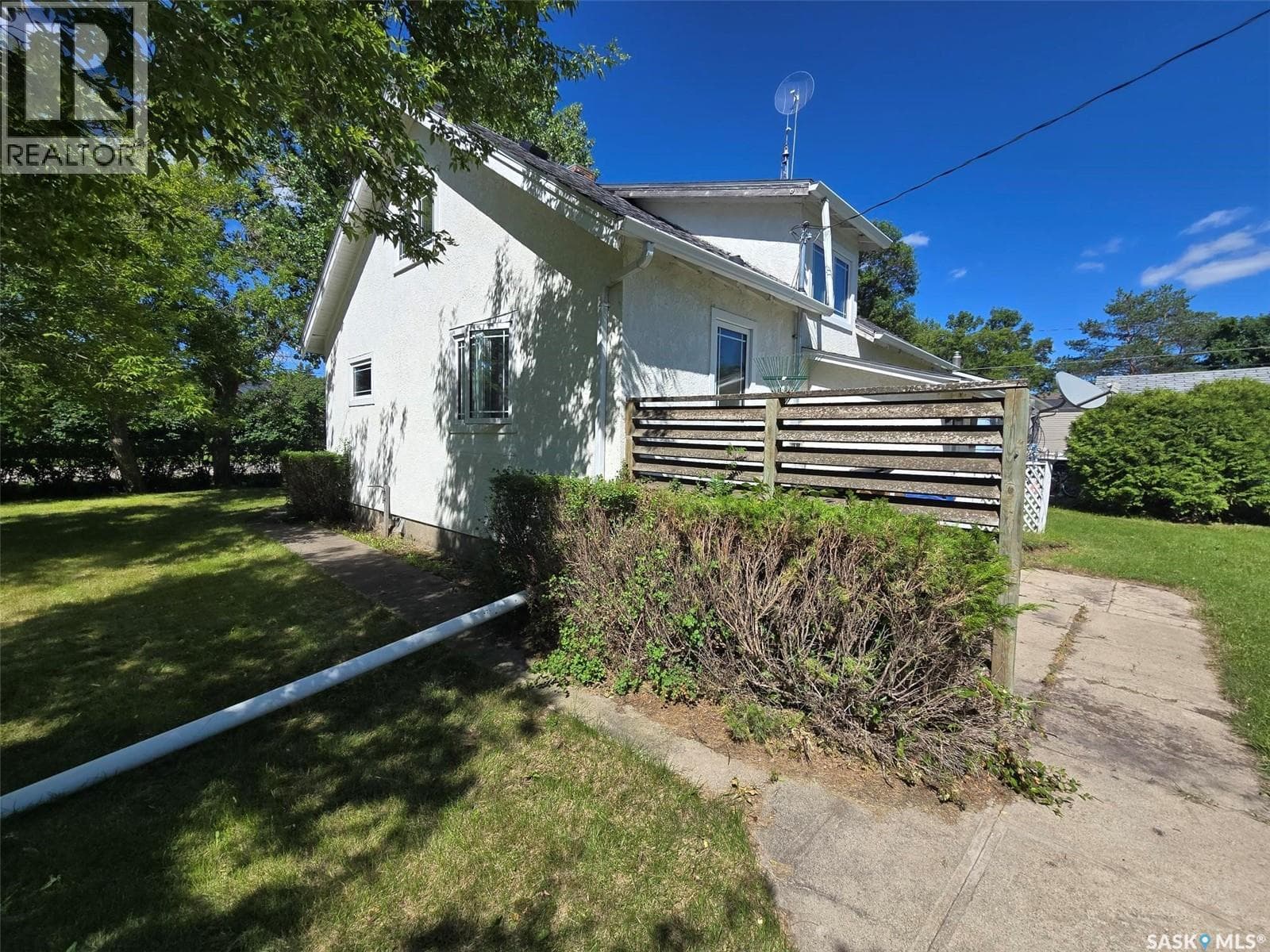629 Nina STREET — photo 3