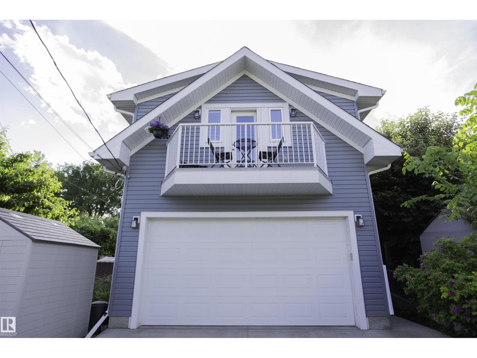 11131 52 ST NW