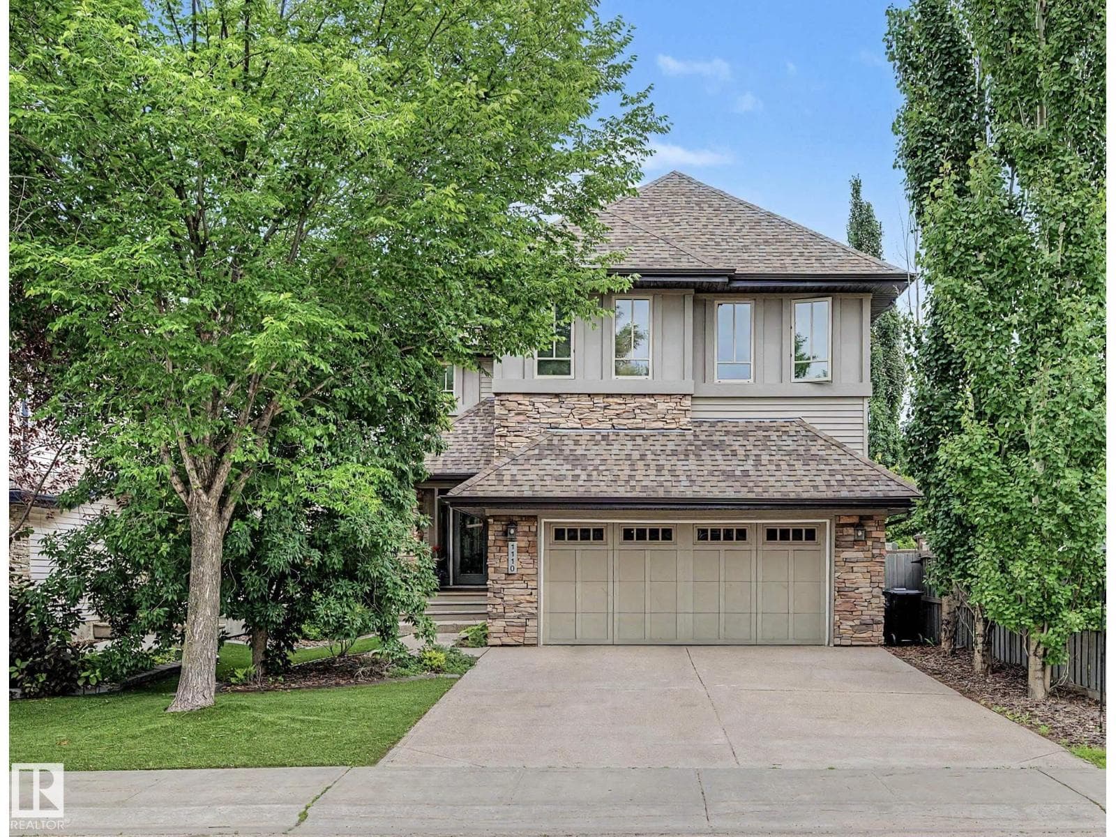 1110 ARMITAGE CR SW
