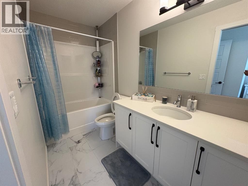 250 Alpine Avenue SW — photo 5