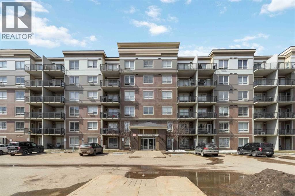 206, 136D Sandpiper Road