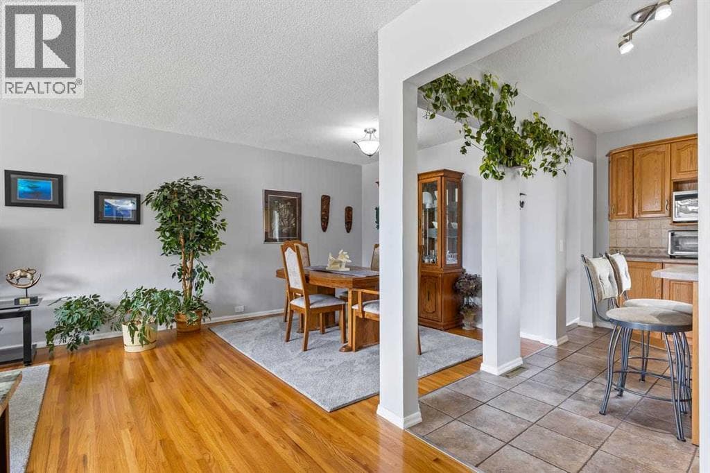 5019 Marshall Road SE — photo 2