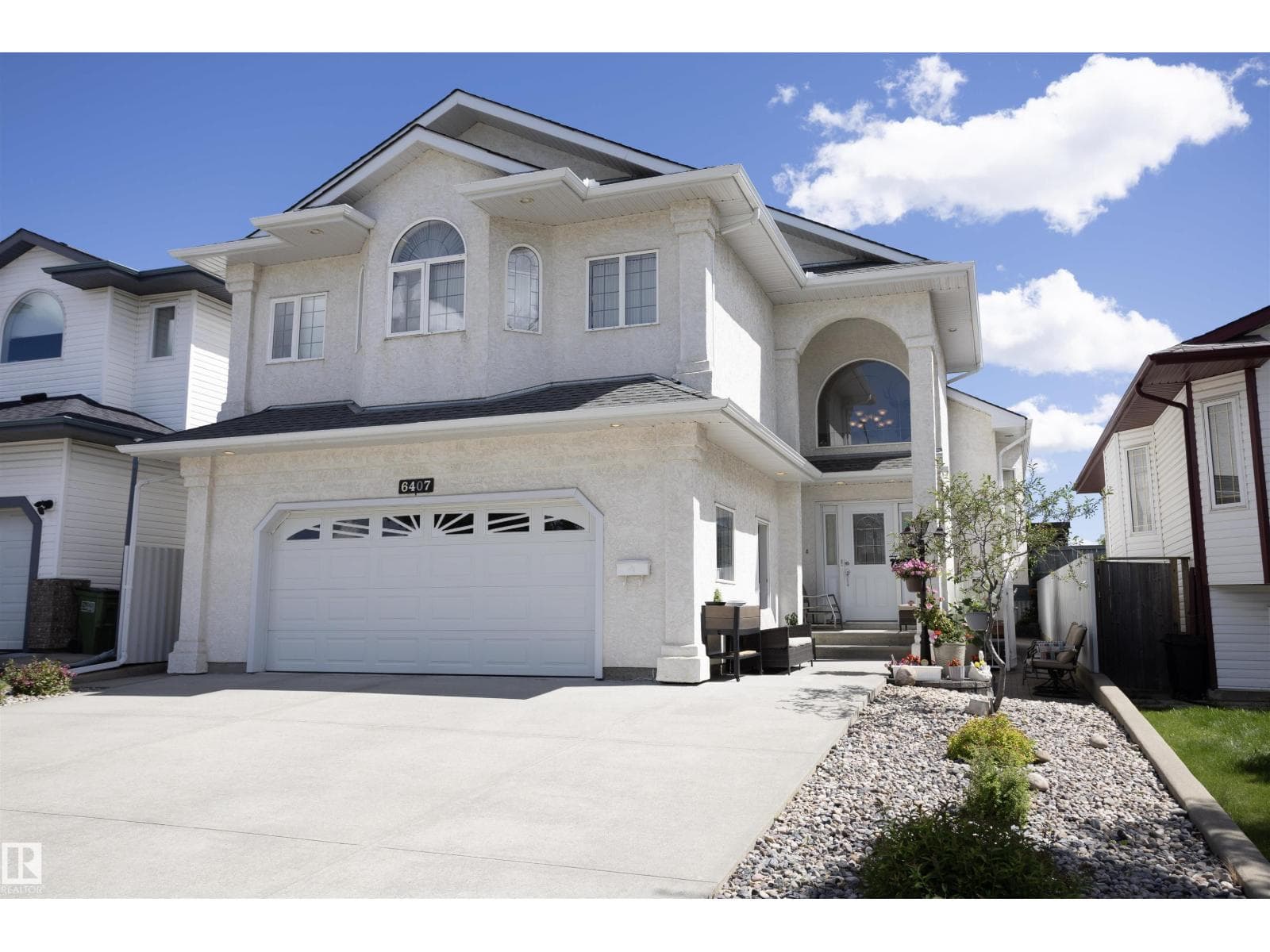 6407 163 AV NW — photo 2