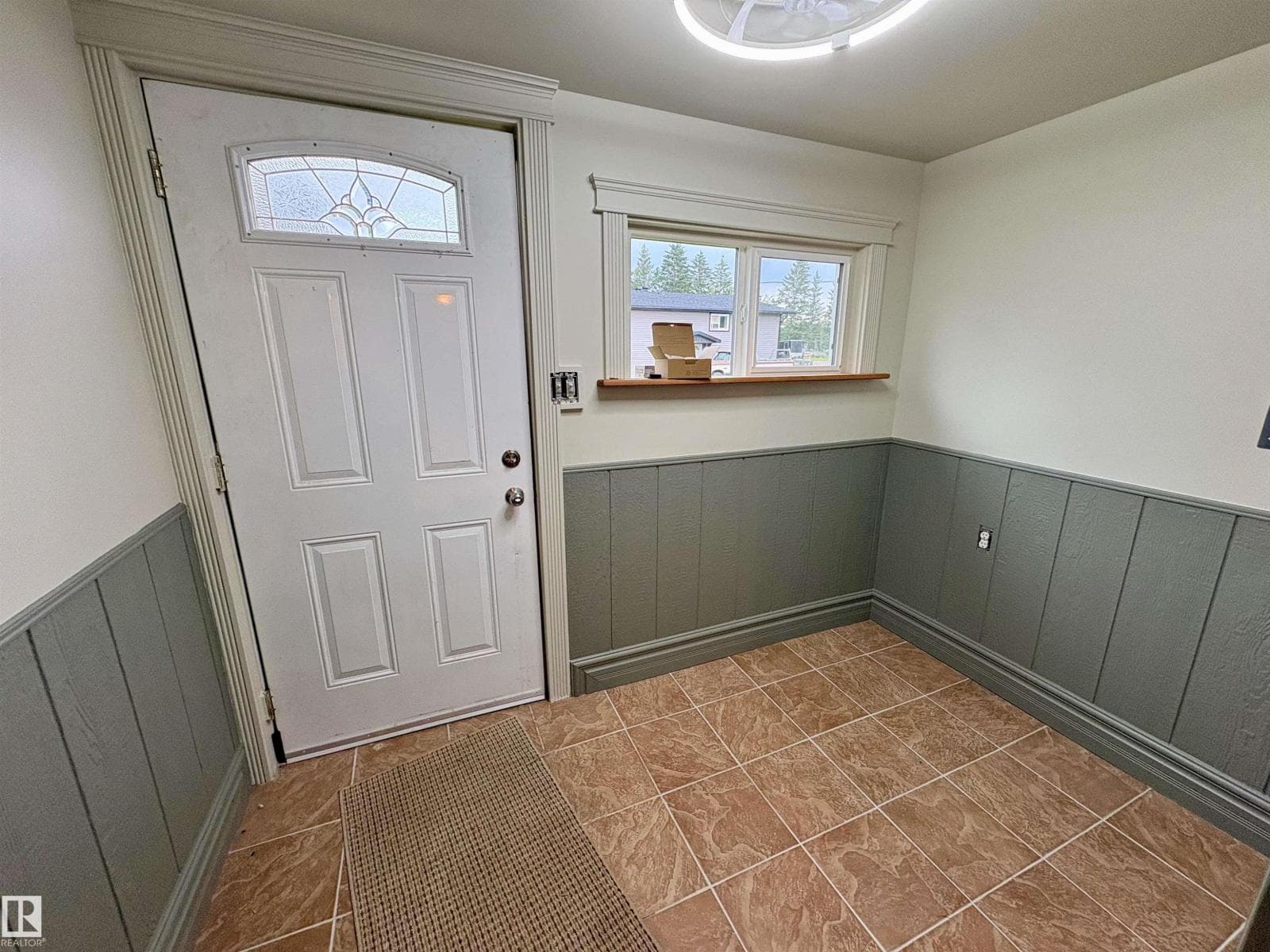 5207 Pyrogy DR — photo 3