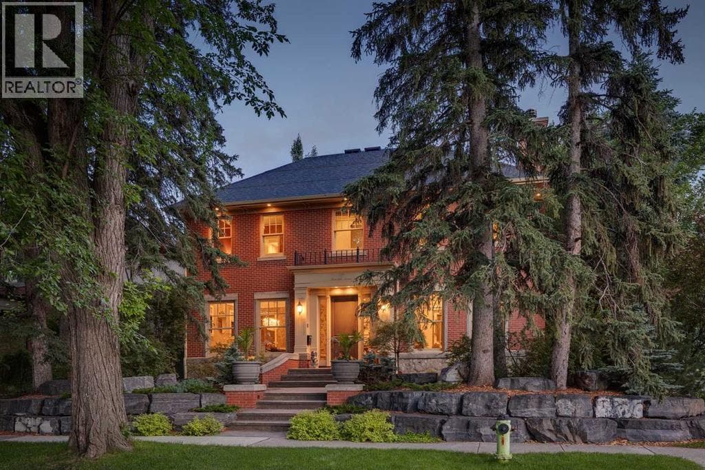 729 Riverdale Avenue SW — photo 3