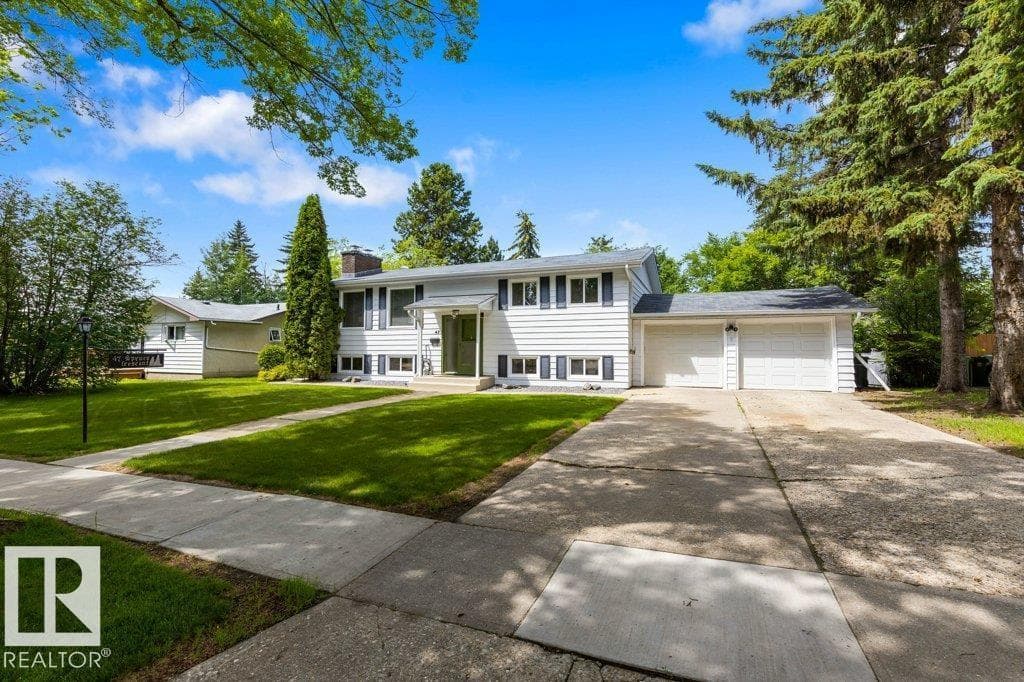 47 SPRUCE CR — photo 2