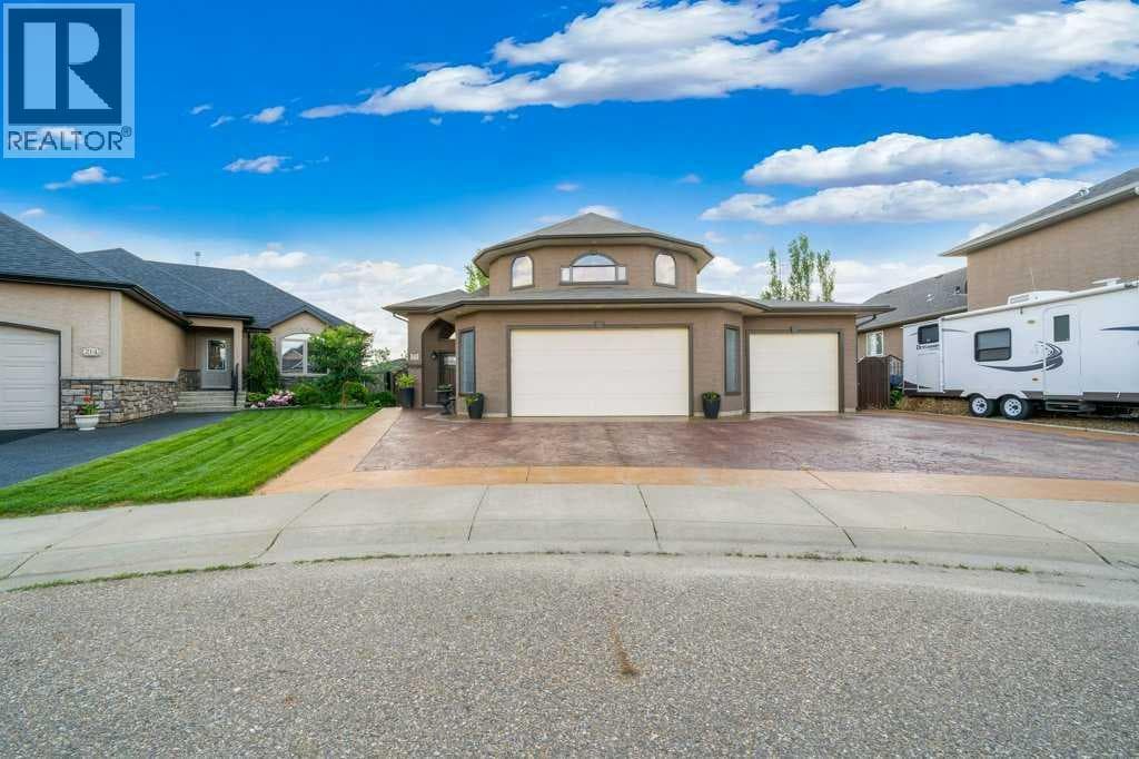 210 Vista Close SE — photo 4