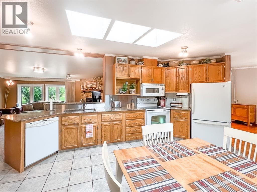 77132 Range Road 212 — photo 4