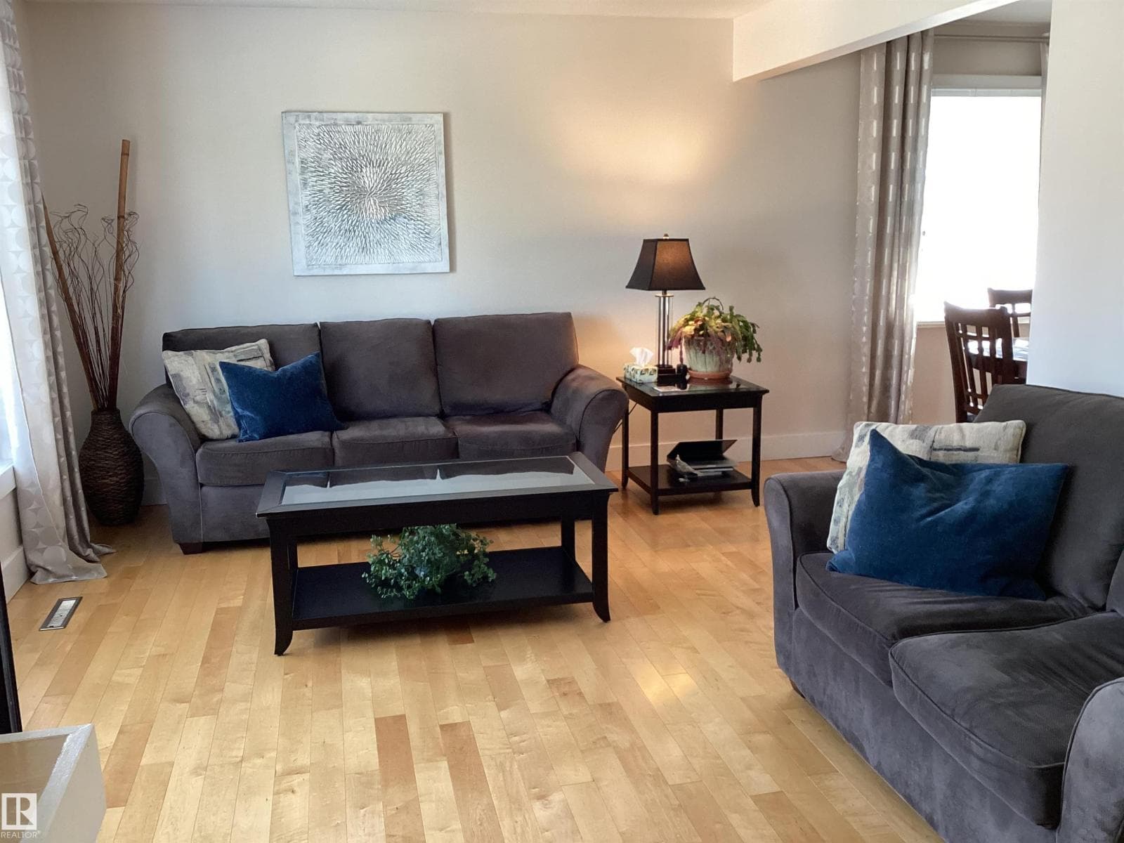 15627 83 AV NW — photo 5