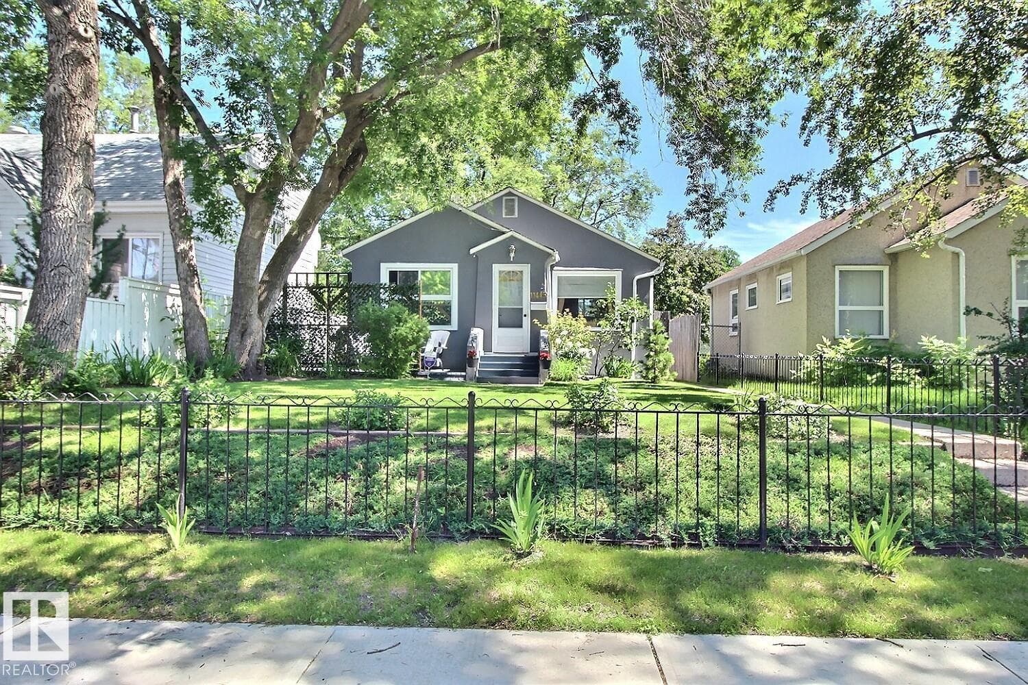 11445 68 ST NW