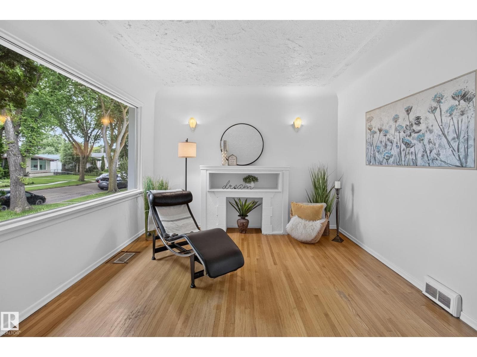 10640 79 ST NW NW — photo 5