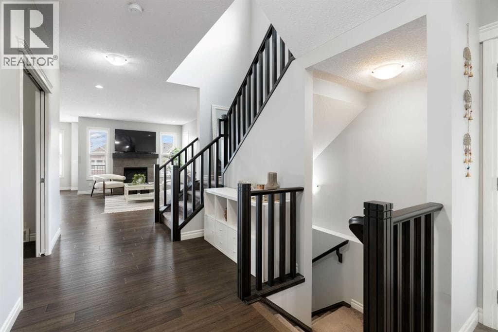232 Nolancrest Heights NW — photo 3