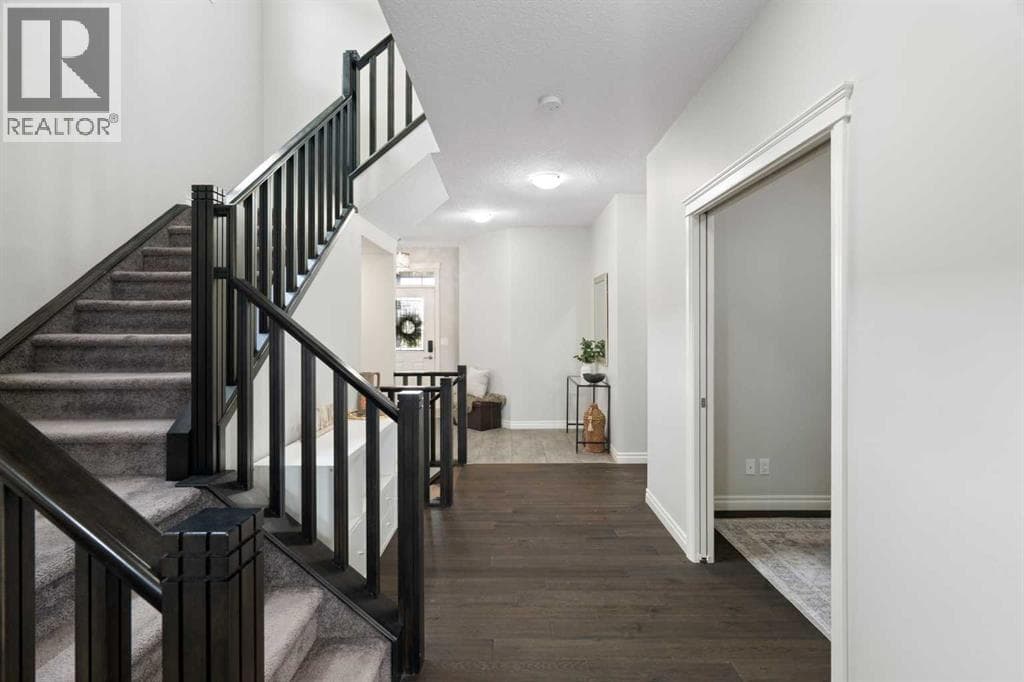 232 Nolancrest Heights NW — photo 4