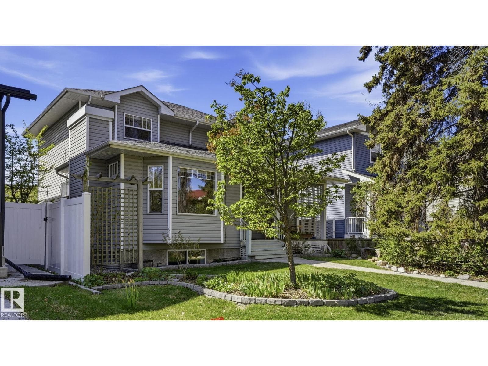 9611 77 AV NW — photo 2