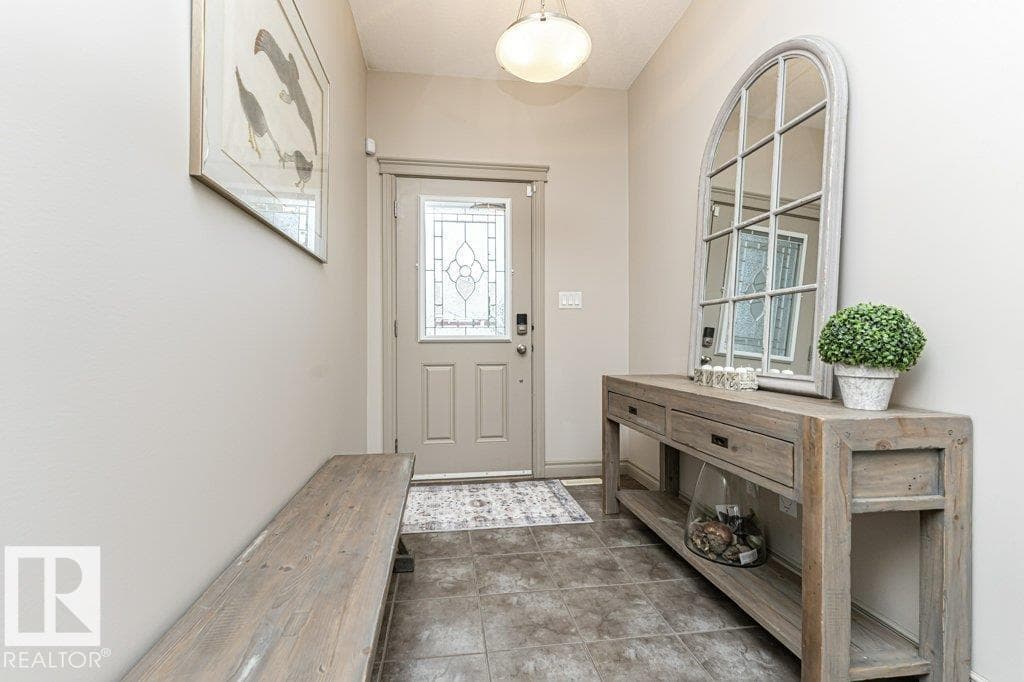 #15 175 MCCONACHIE DR NW — photo 3