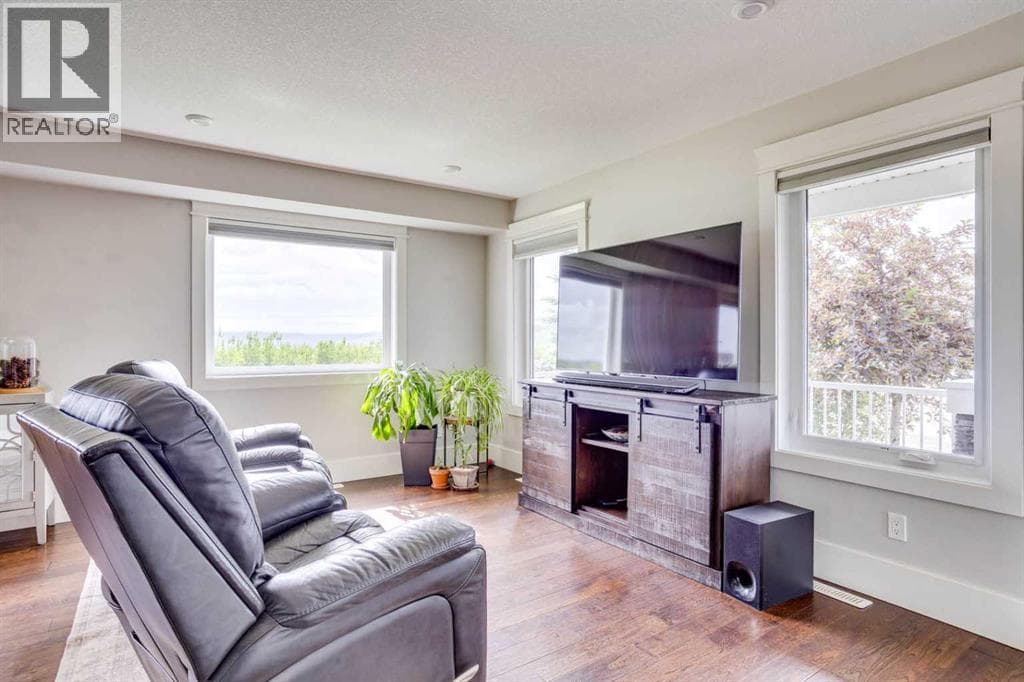 125 Roy Lane — photo 4