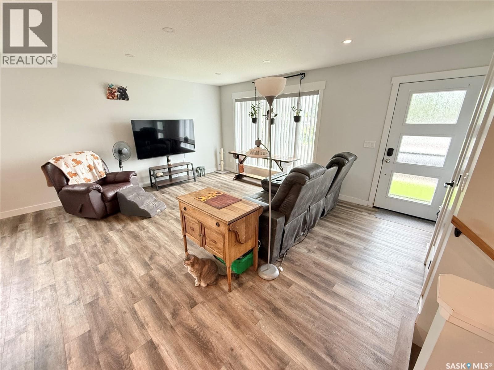 44 Mitchell CRESCENT — photo 2
