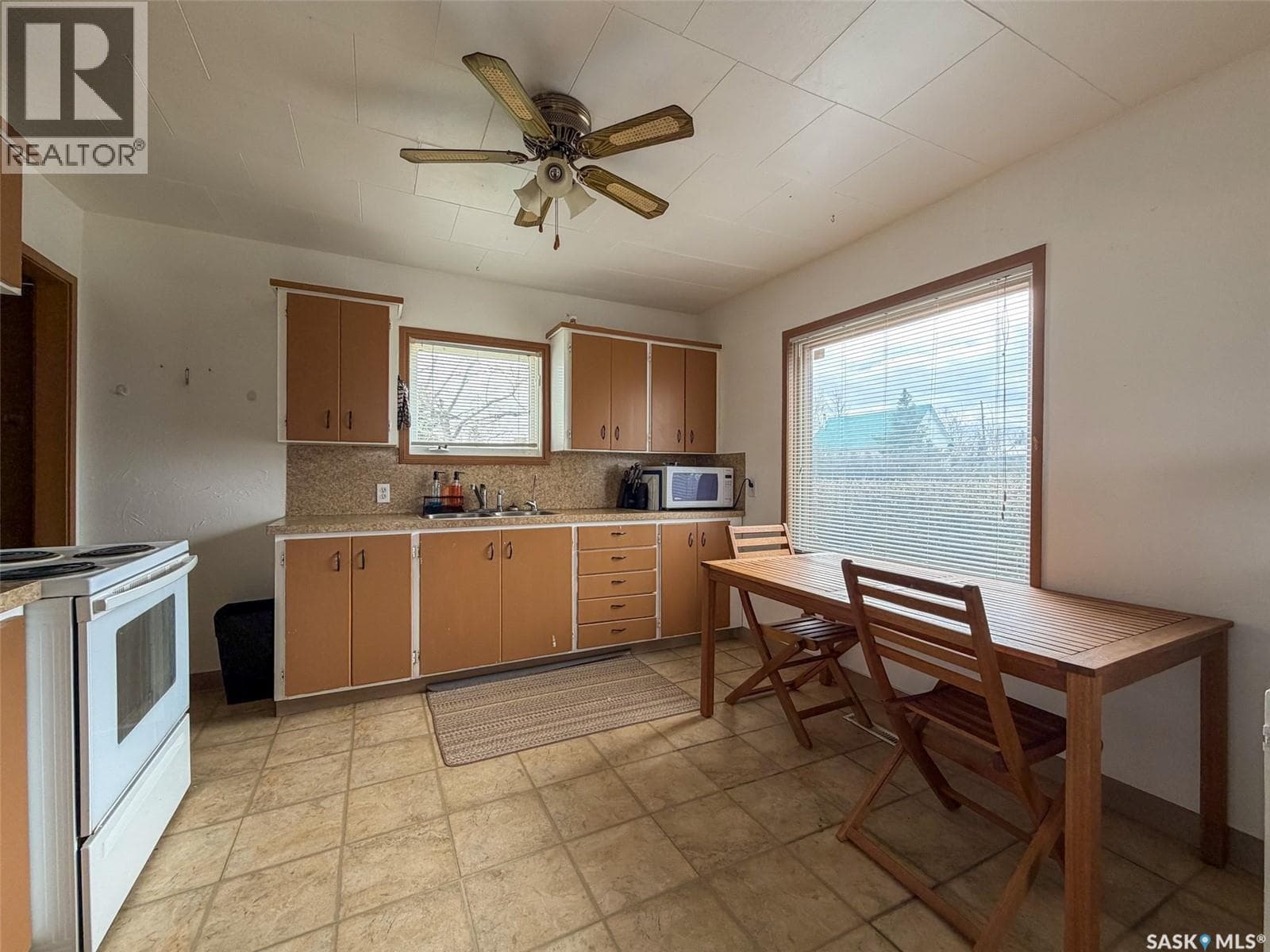 221 Plume STREET — photo 5