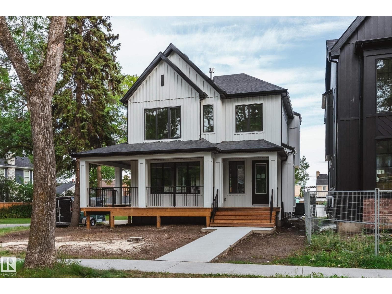 6003 111 AV NW — photo 2