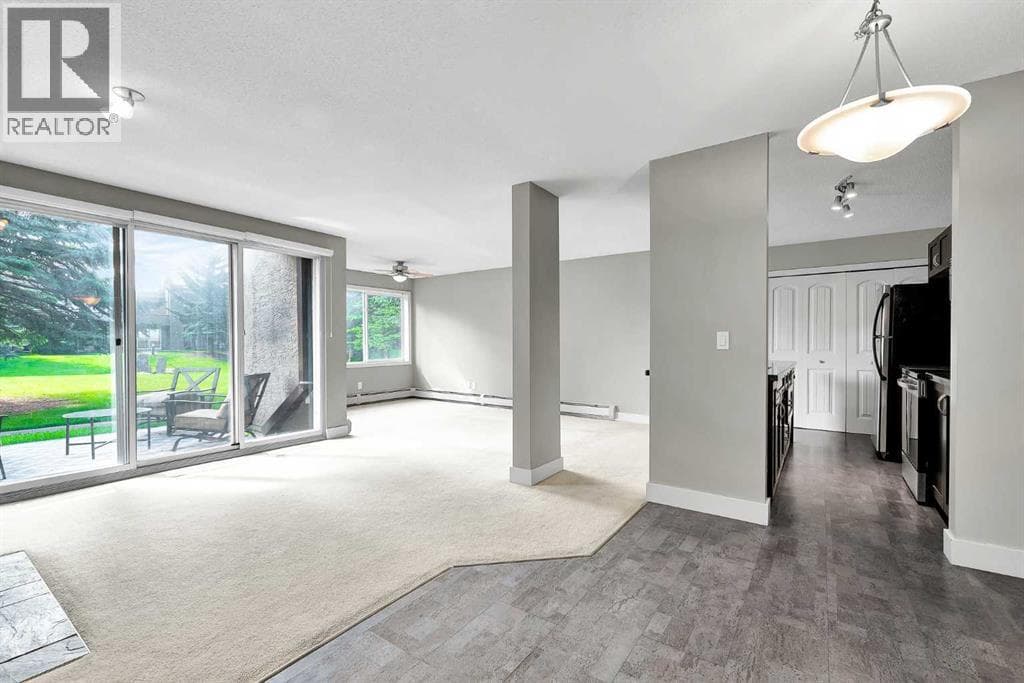 1, 108 Village Heights SW — photo 2