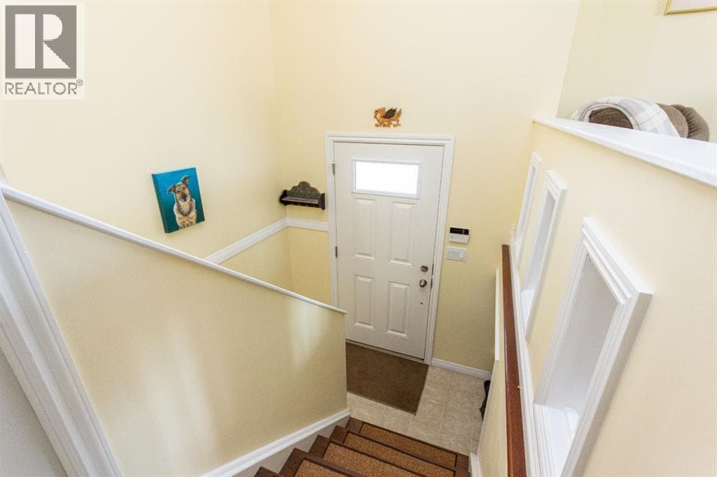 37 Rupert Crescent — photo 4