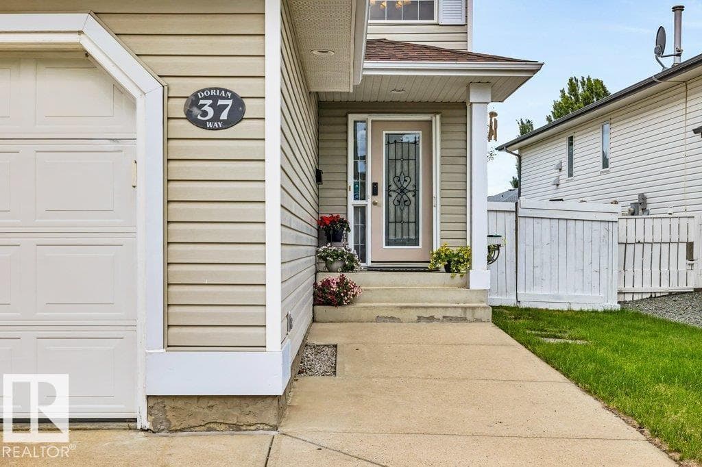 37 DORIAN WY — photo 3
