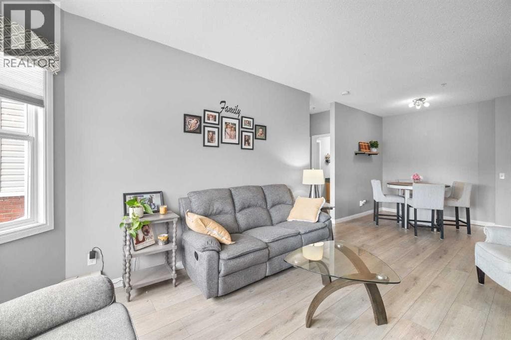 220, 8 Prestwick Pond Terrace SE — photo 4