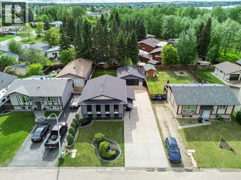 16 Willow Street — photo 2