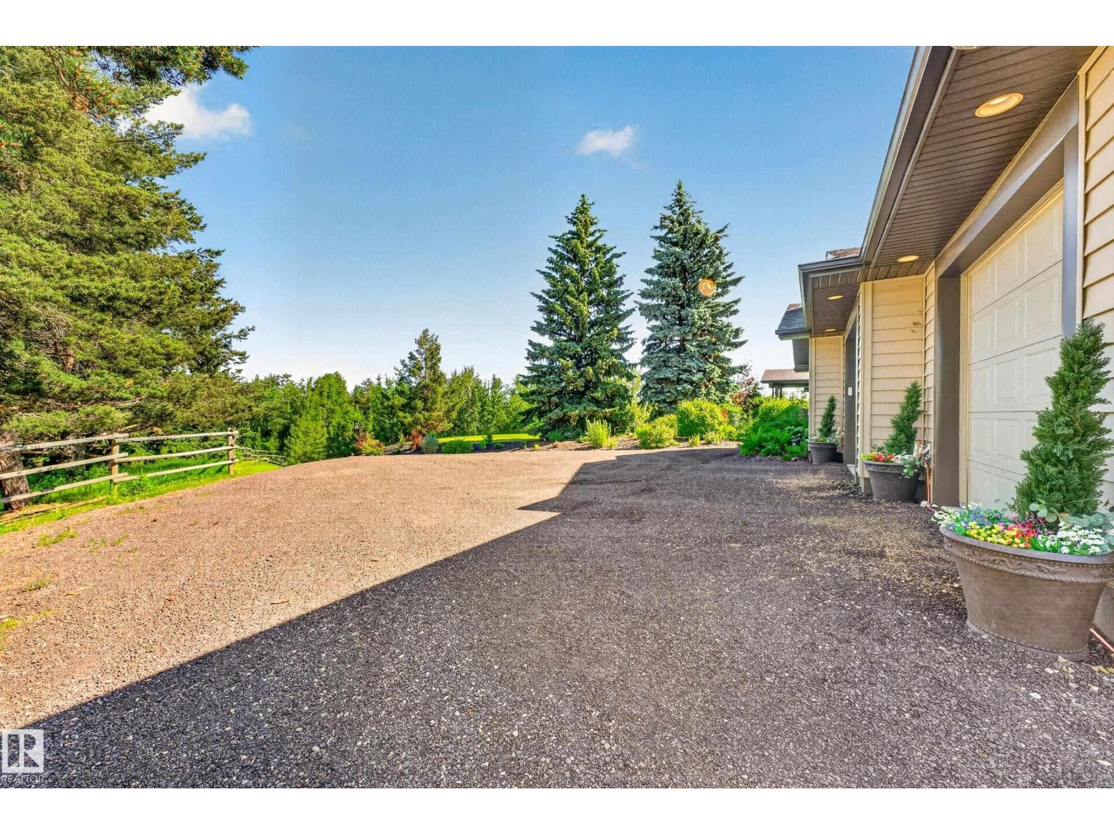 22245 TWP ROAD 512 — photo 5