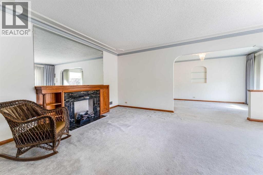 1122 9 Street NW — photo 3