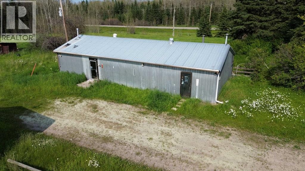 412074 Highway 22 — photo 4