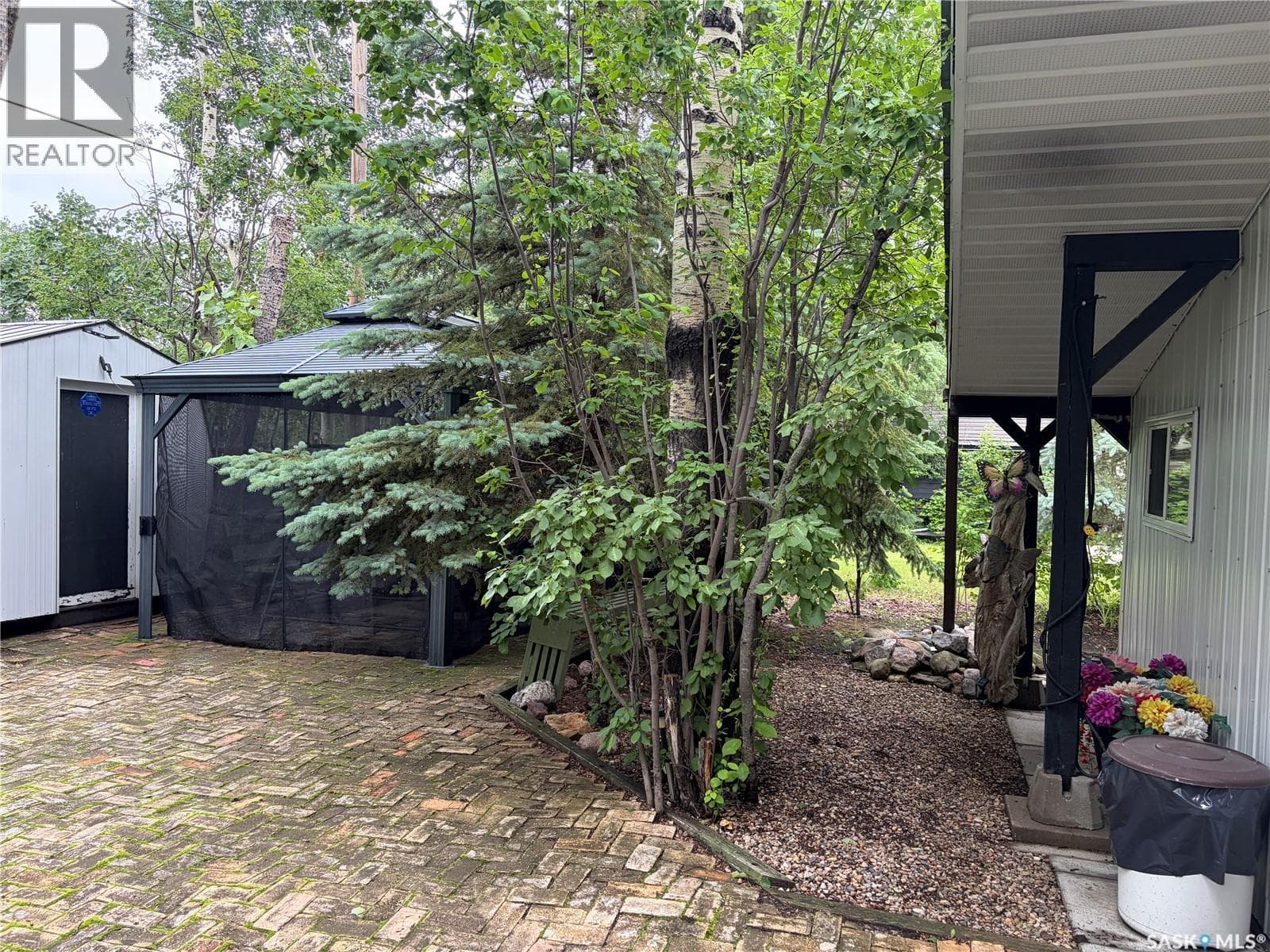 34 Columbus DRIVE — photo 3