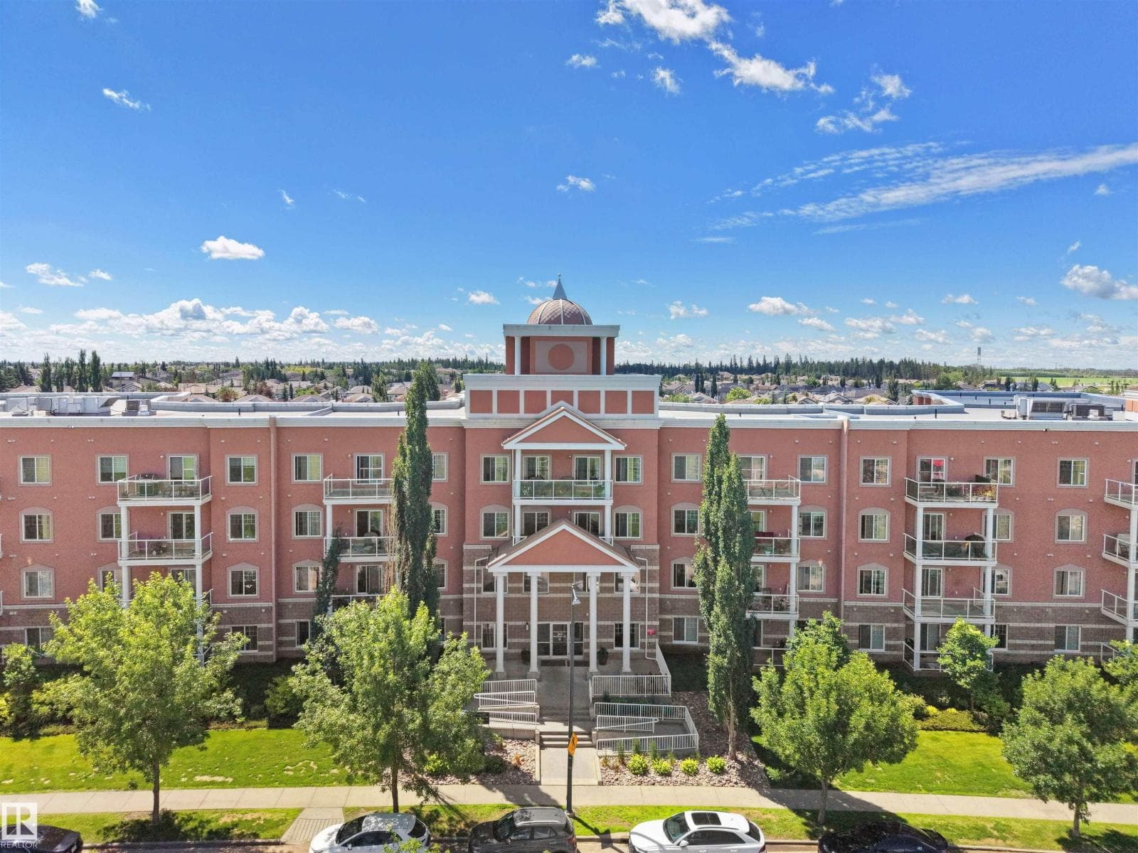 #106 263 MACEWAN RD SW — photo 4