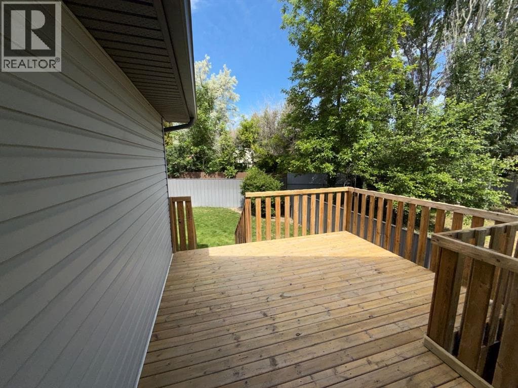 40 MicMac Court W — photo 4